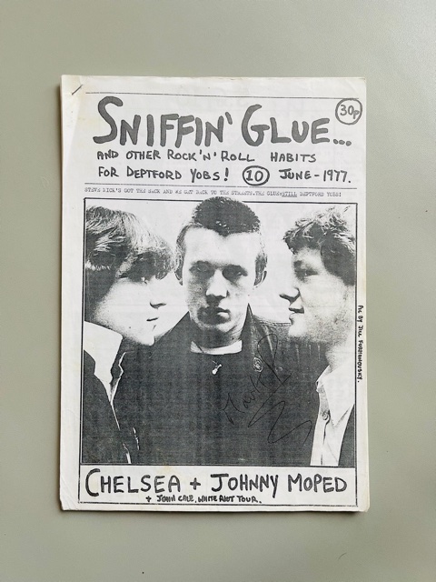 Sniffin' Glue n°10 (Signed).
